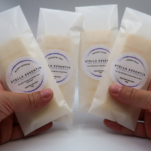 A luxurious floral wax melt inspired by Lush's Fairy Dust, with notes of cherry, vanilla, and cotton candy