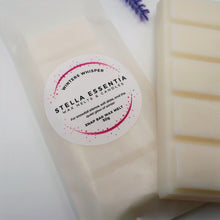 Lade das Bild in den Galerie-Viewer, Snow Angel Luxury Wax Melt Snap Bar: Winter's Whisper