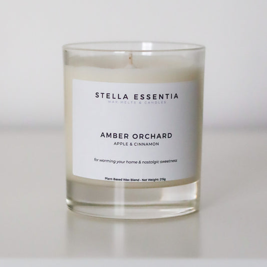 Apple & Cinnamon Scented Candle (215g) – Amber Orchard
